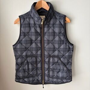 J. Crew Vest Puffer Womens Size Medium Gray Black Plaid Down Insulated Quilted